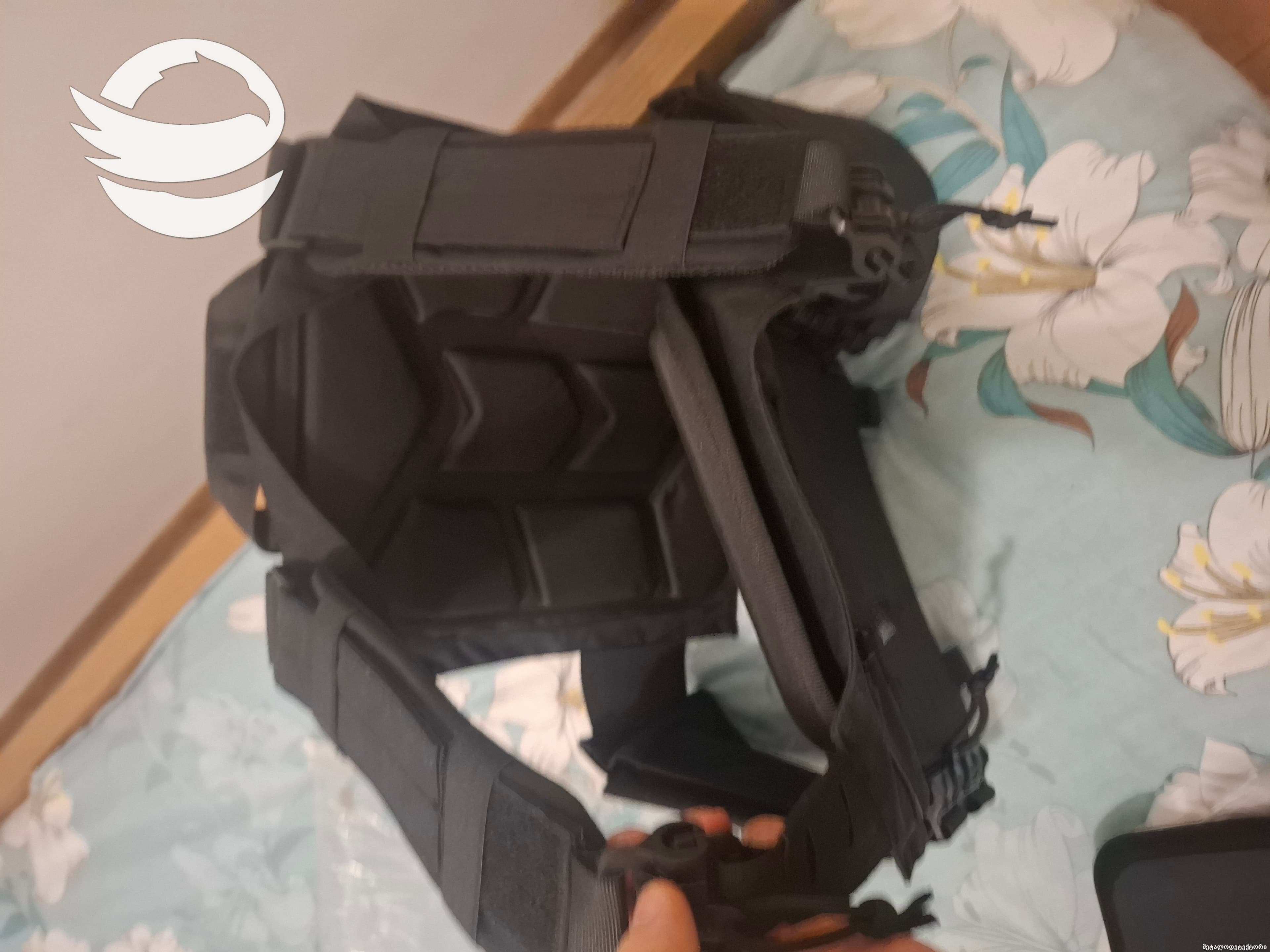 ტაქტიკური ჟილეტი